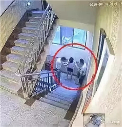 ͢˵ӦŮק¥¼